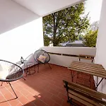 Come4Stay Passau - Apartment Seidenhof I Voll Ausgestattete Kueche I Balkon I Badezimmer