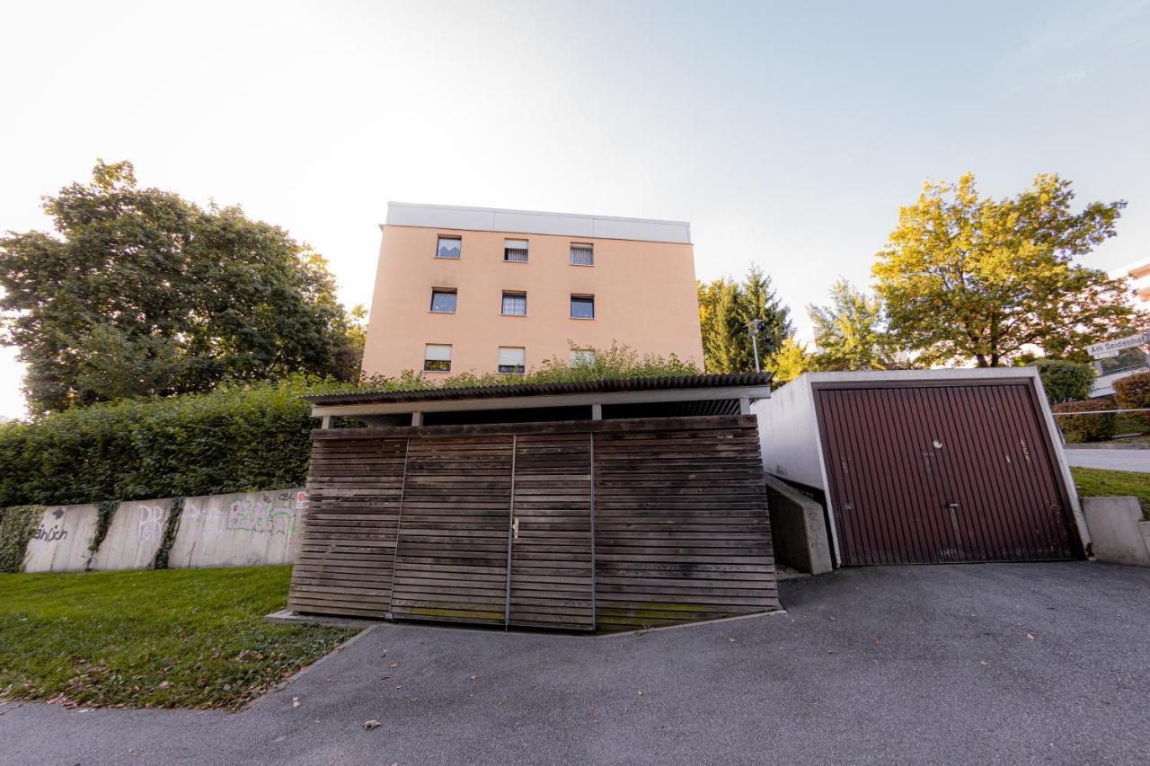 Come4stay - Seidenhof I Voll Ausgestattete Kueche I Balkon I Badezimmer Apartment *