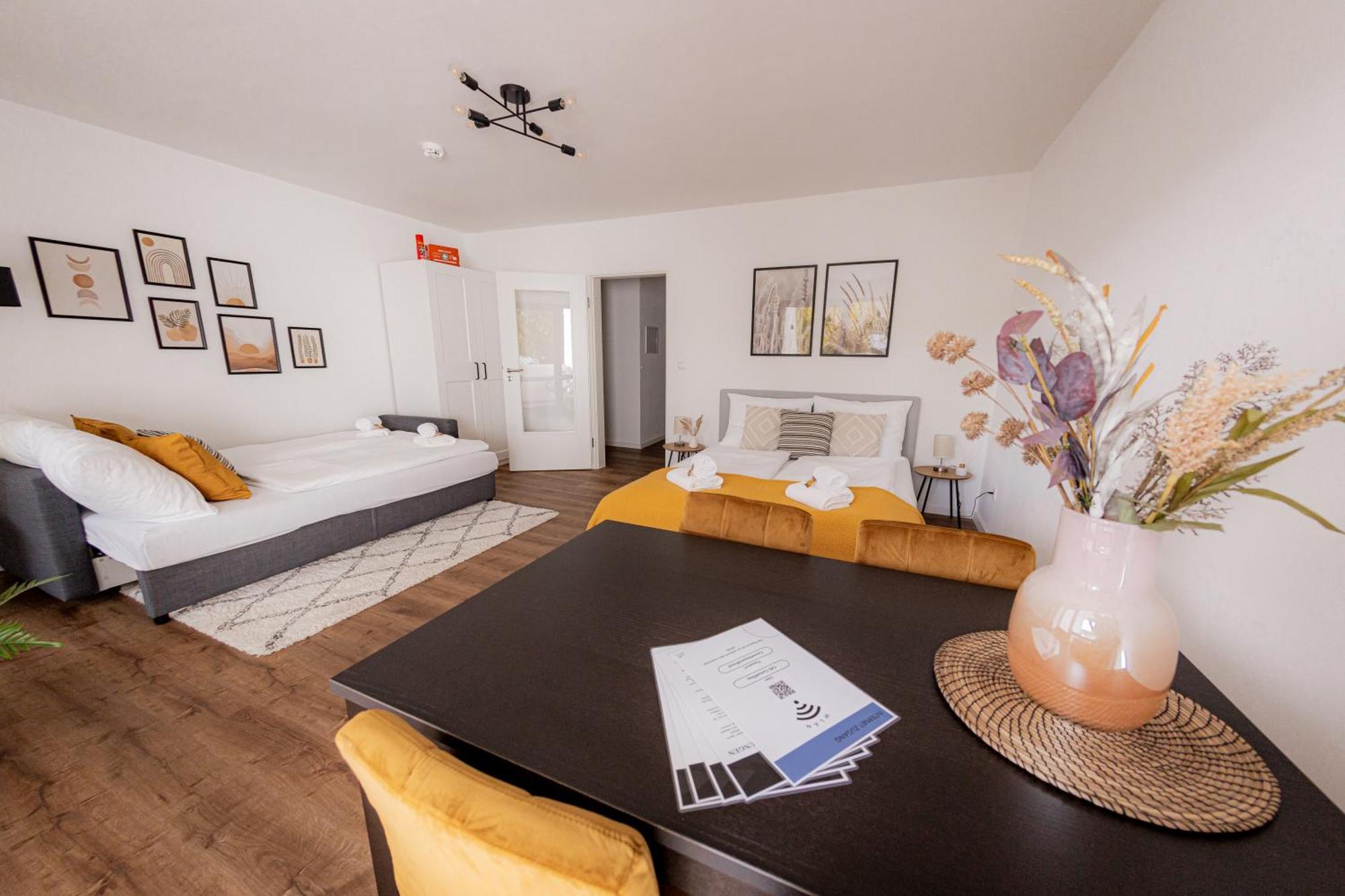 Come4stay - Seidenhof I Voll Ausgestattete Kueche I Balkon I Badezimmer * Passau